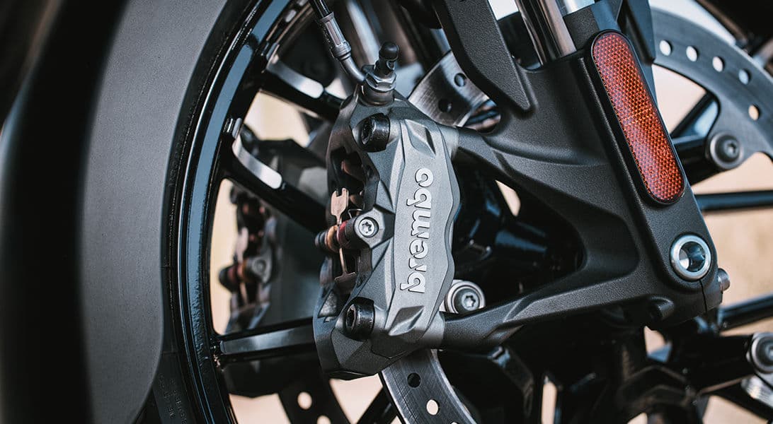 ВРВНА ТРАКЦИЈА. СУПЕРИОРНА МОЌ НА СОПИРАЊЕ.